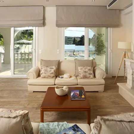 Super Luxury Corfu Villa Vozos Private Pool 5 Bdr Afionas 别墅 *